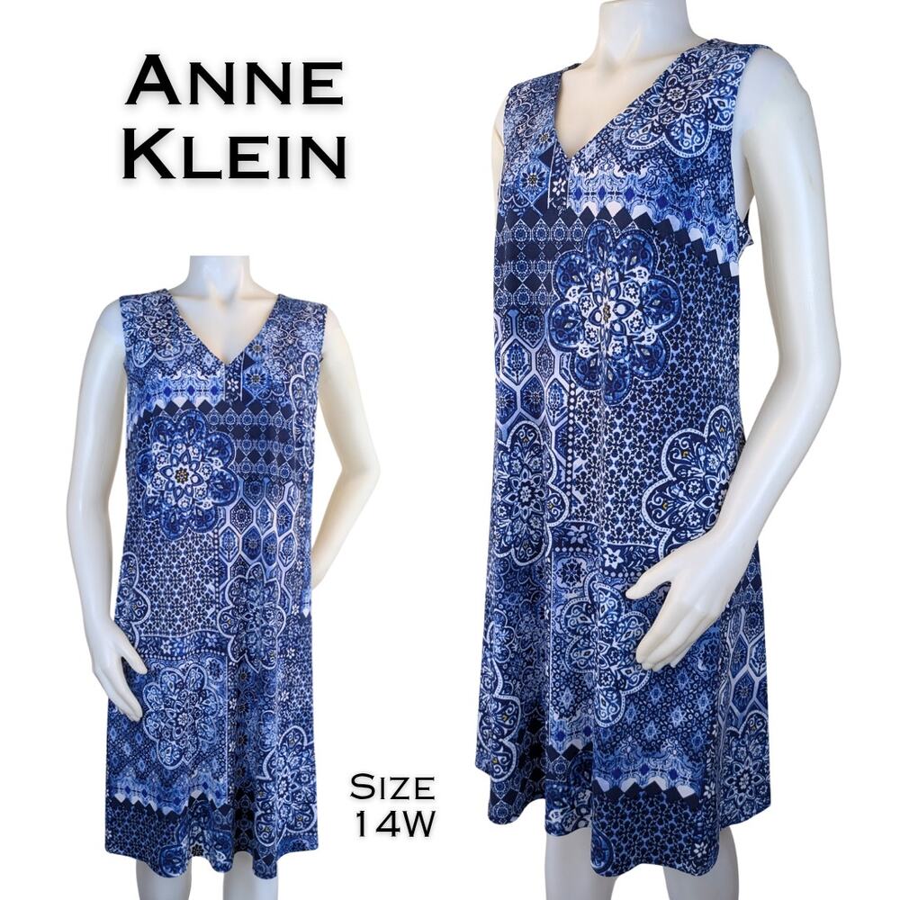 Anne Klein Blue and White Patterned Dress
